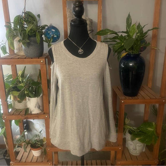Dalia Cold Shoulder Heather Grey Athletic feels Long Sleeve Top - Picture 1 of 9